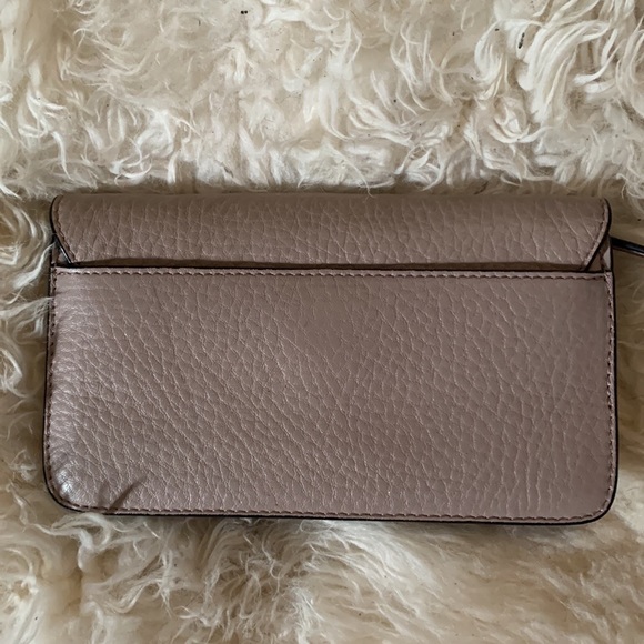 Mackage Clutch in dusty pink - Picture 2 of 3
